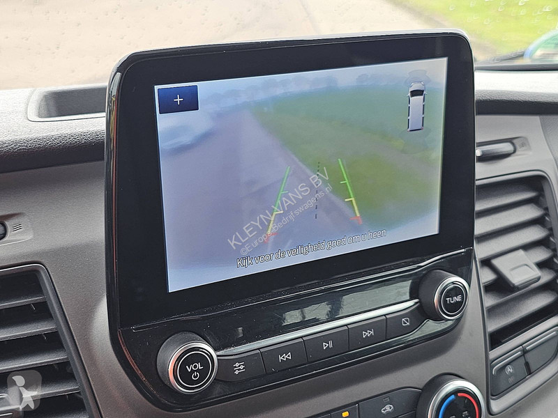 Autoutilitară Ford 2.0 L3H3 Dub.-Cab. Navi
