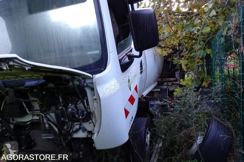Veicolo commerciale Renault MIDLUM