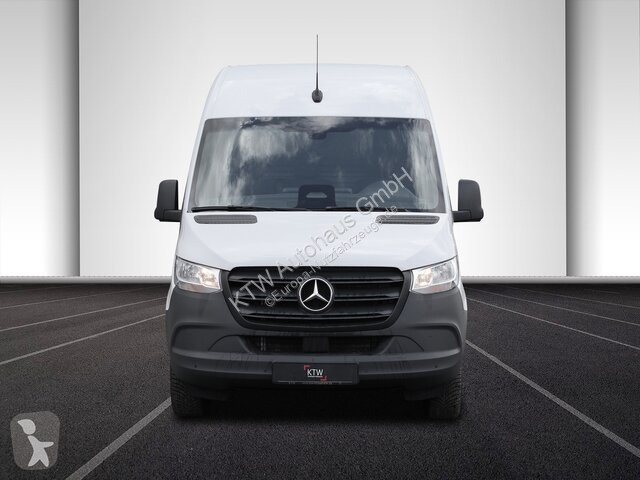 Bedrijfswagen Mercedes 317...
