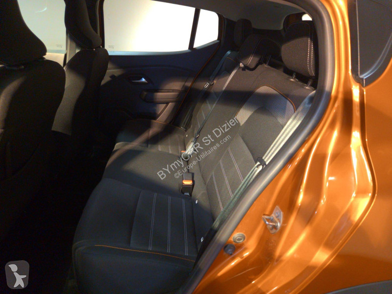 Autoutilitară Dacia Sandero TCe 90 - 22