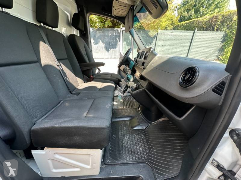 Véhicule utilitaire Mercedes