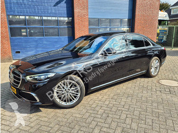 Bedrijfswagen Mercedes