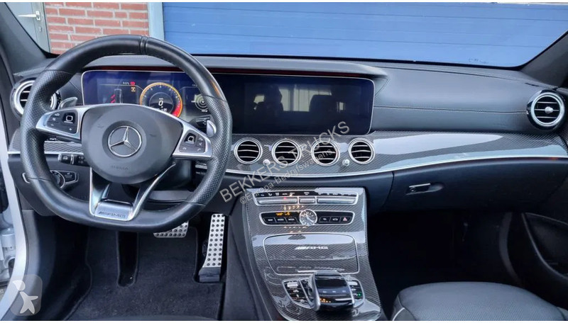 Autoutilitară Mercedes