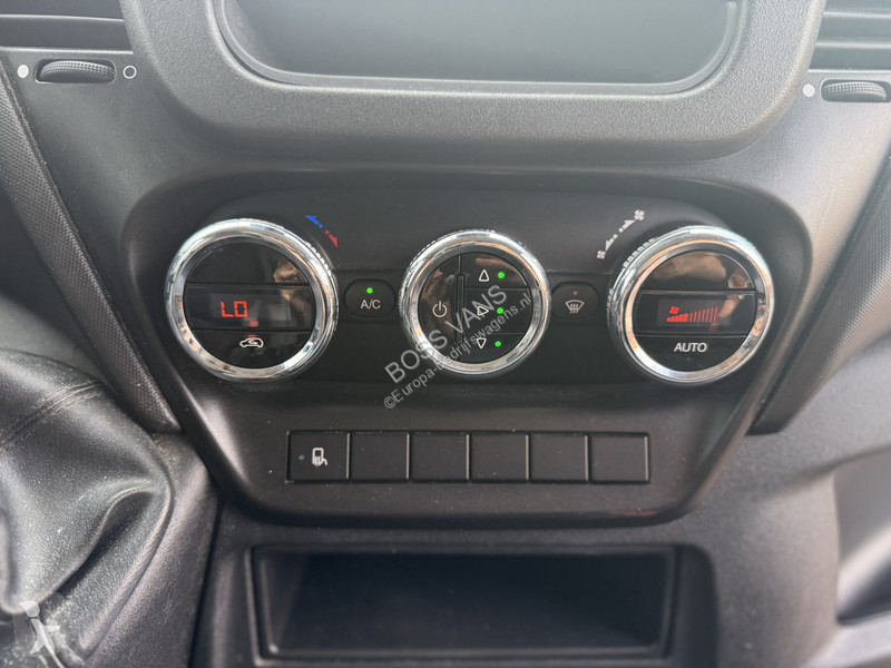 Nyttofordon Iveco 35S14 2.3 L2H2 Cruise Control...