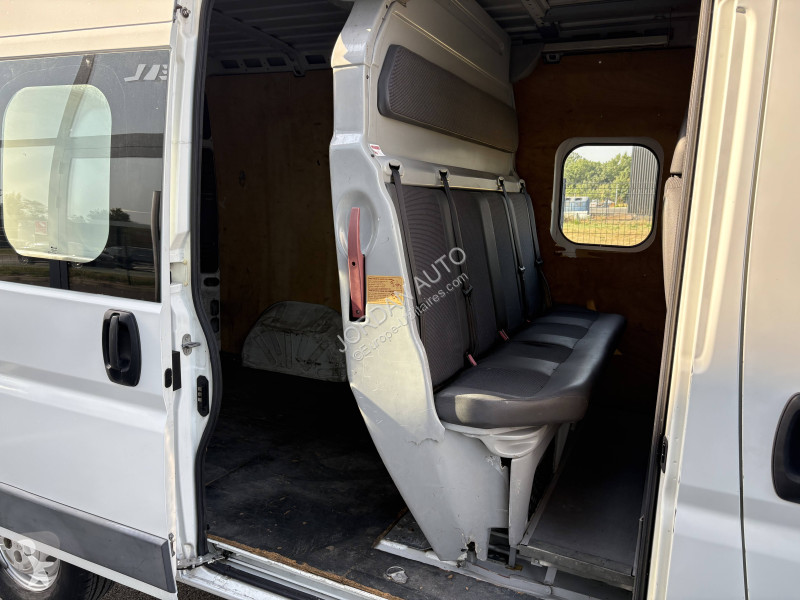 Bedrijfswagen Peugeot III L2H2 2.2 HDi100...