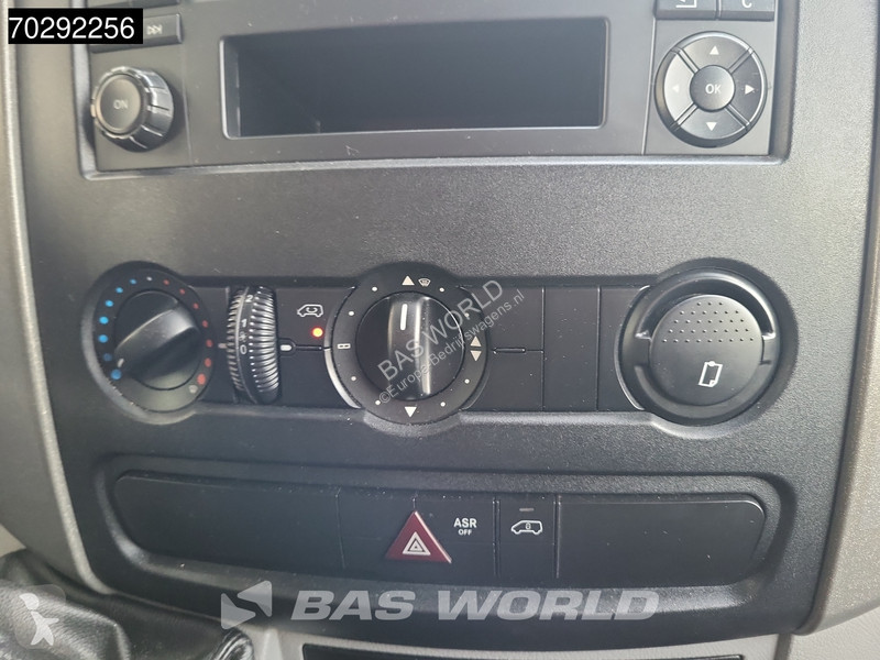 Véhicule utilitaire Mercedes 513 CDI NL...
