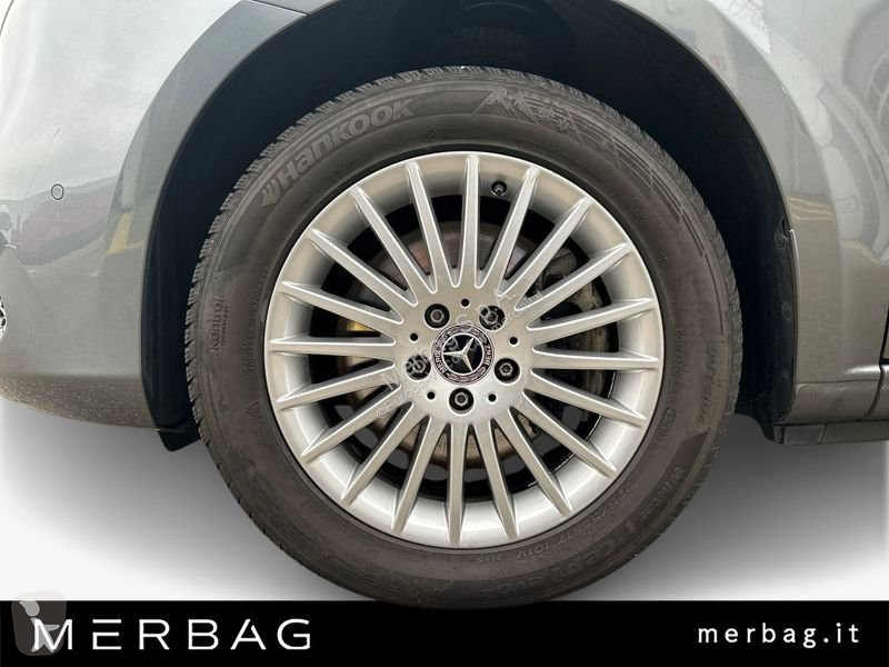Véhicule utilitaire Mercedes Sport 250 d Long