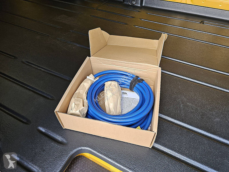 Užitkové vozidlo Ford L3H3 68kWh Navi! E-