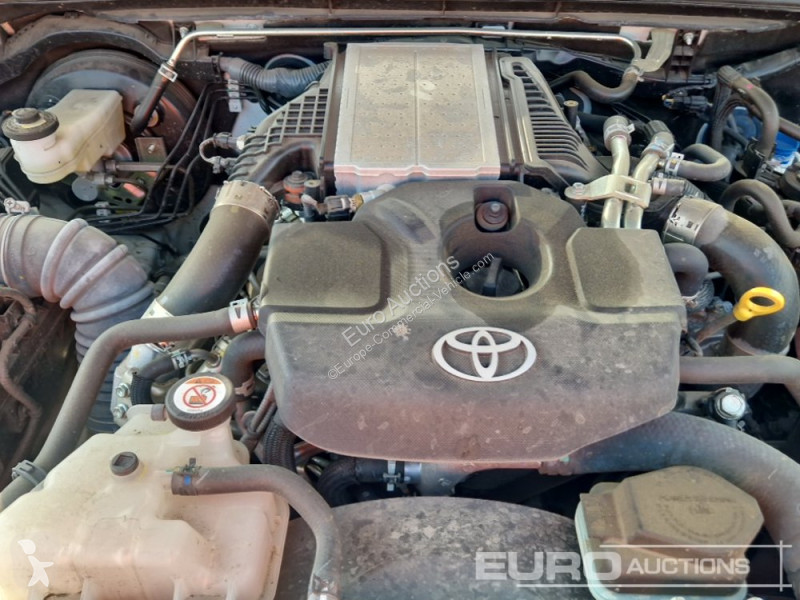 Véhicule utilitaire Toyota Hilux