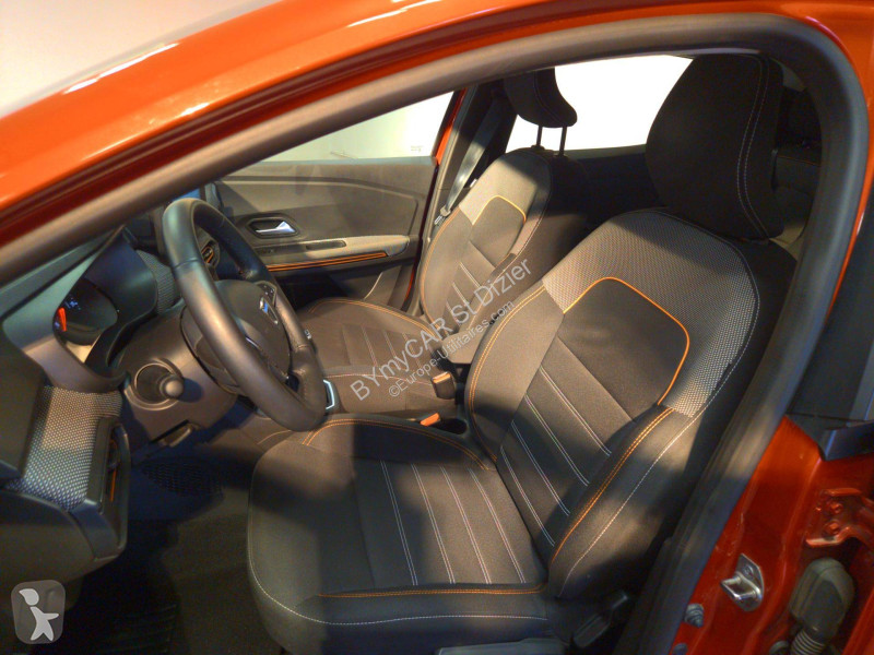 Autoutilitară Dacia Sandero TCe 90 - 22