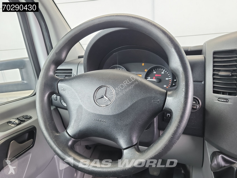 Véhicule utilitaire Mercedes 516 CDI Laadklep...