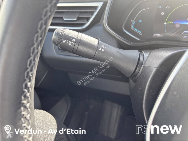 Bedrijfswagen Renault Clio E-Tech 140 - 21N