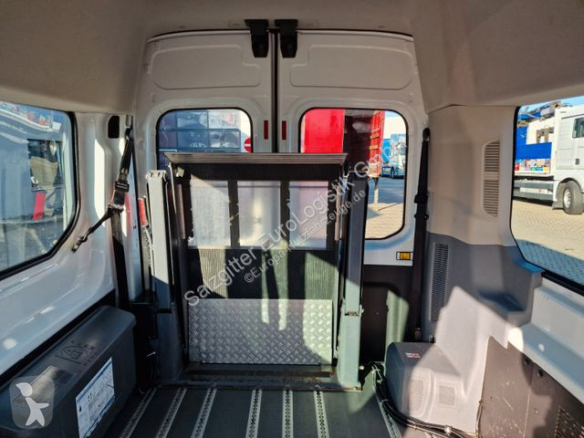 Furgoneta Ford / Transport von Personen im...