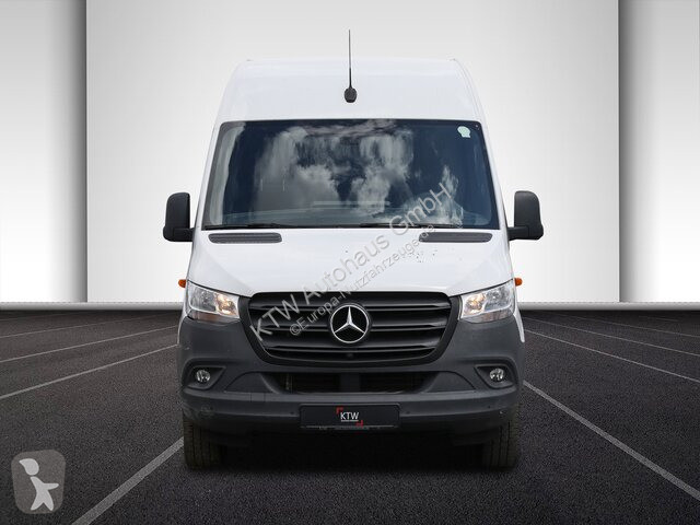 Autoutilitară Mercedes 317 CDI...
