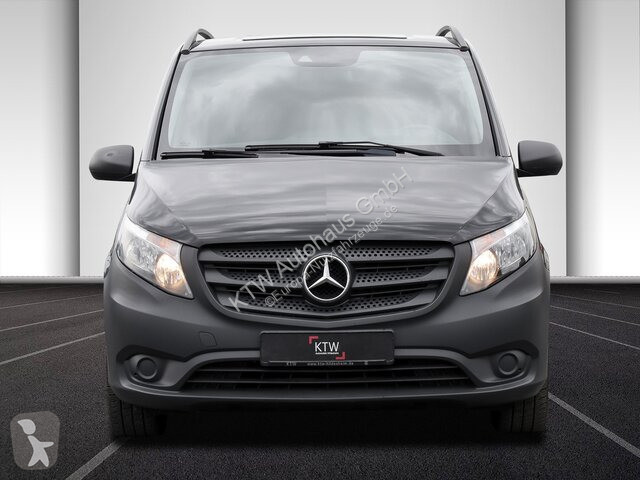 Véhicule utilitaire Mercedes 116TourerPro...