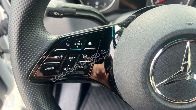 Véhicule utilitaire Mercedes Nuevo Sprinter 311...
