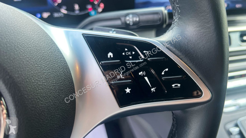 Veicolo commerciale Mercedes 300 d Avantgarde...