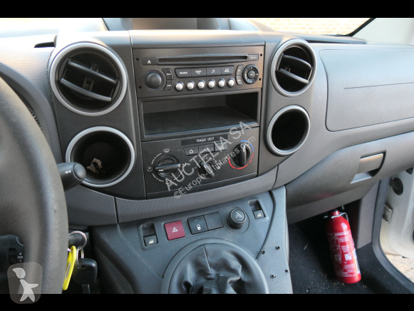 Autoutilitară Peugeot