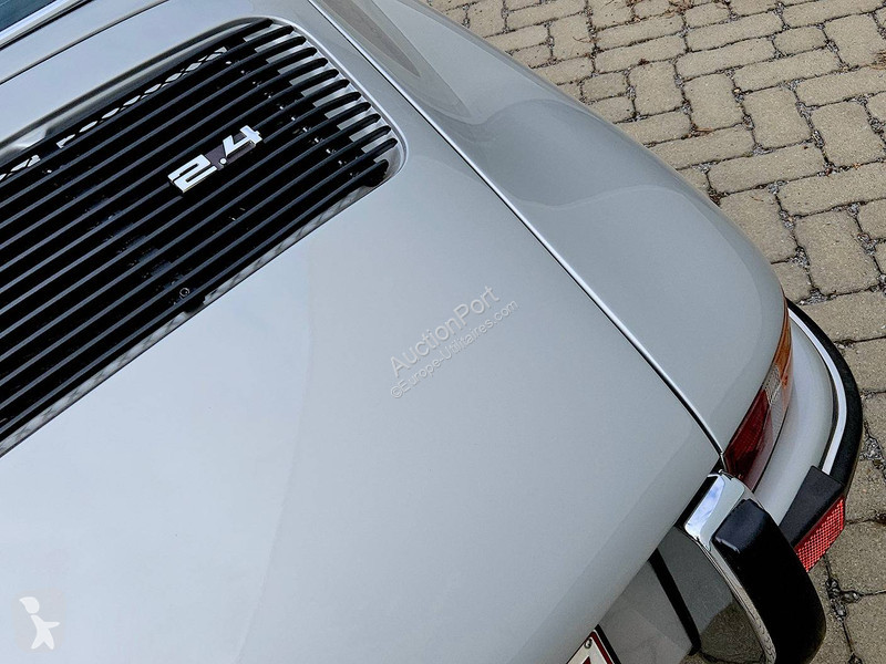 Furgoneta Porsche (E) Targa 2.4