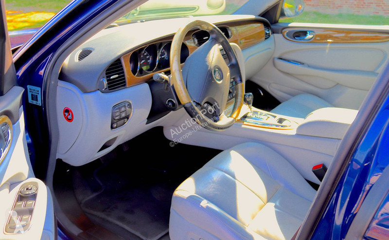 Véhicule utilitaire Jaguar (X350) 6 _ 3.0 Sport