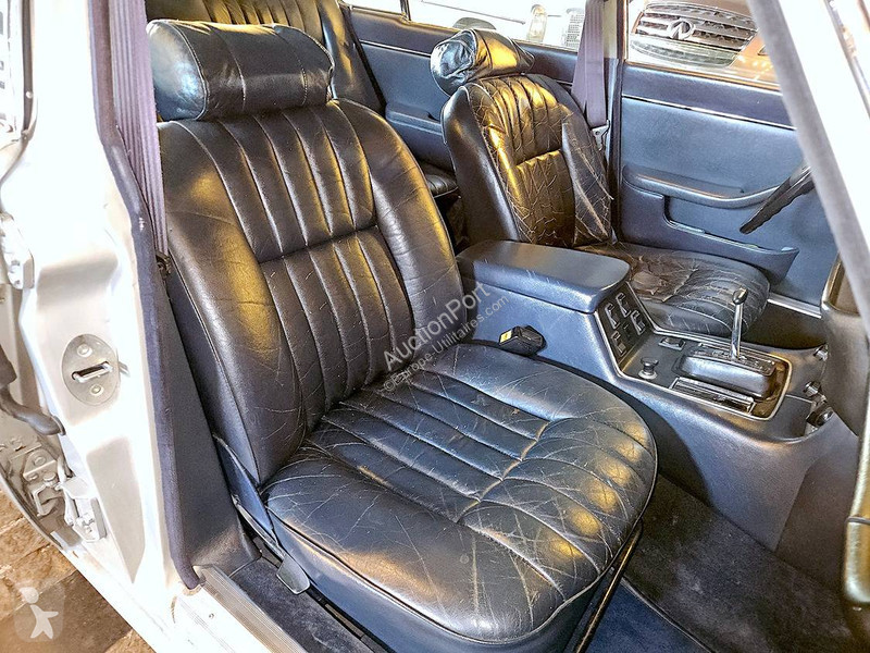 Véhicule utilitaire Jaguar (series II) 4.2...