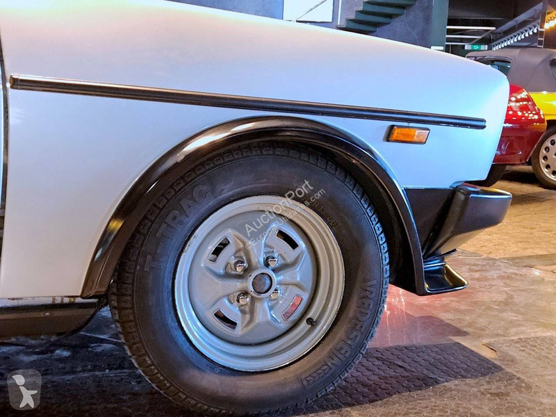 Autoutilitară Fiat Racing 131