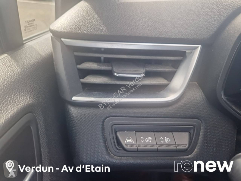 Užitkové vozidlo Renault Clio E-Tech 140 - 21N