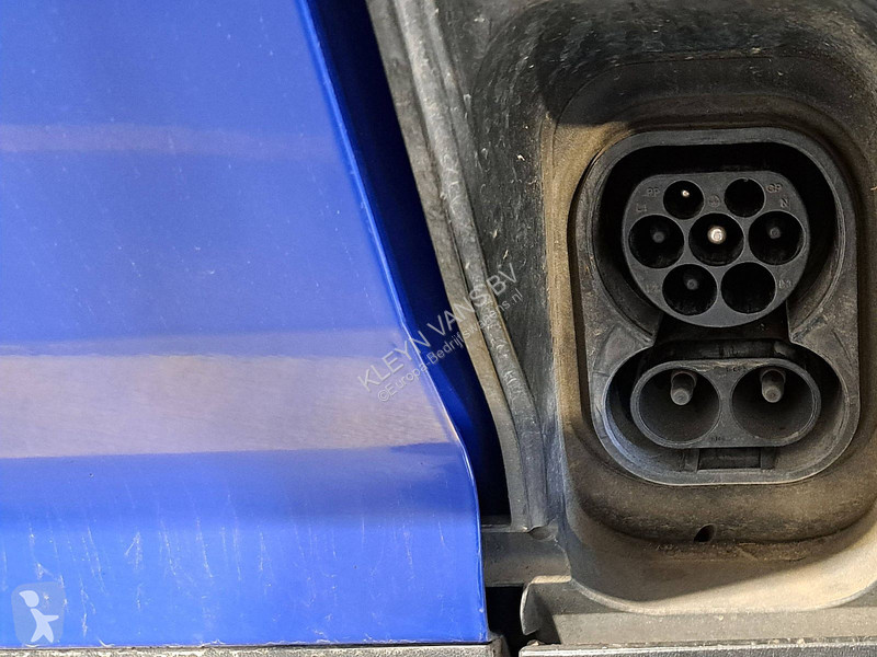 Veículo utilitário MAN 3.140 L3H3 AUT. E-