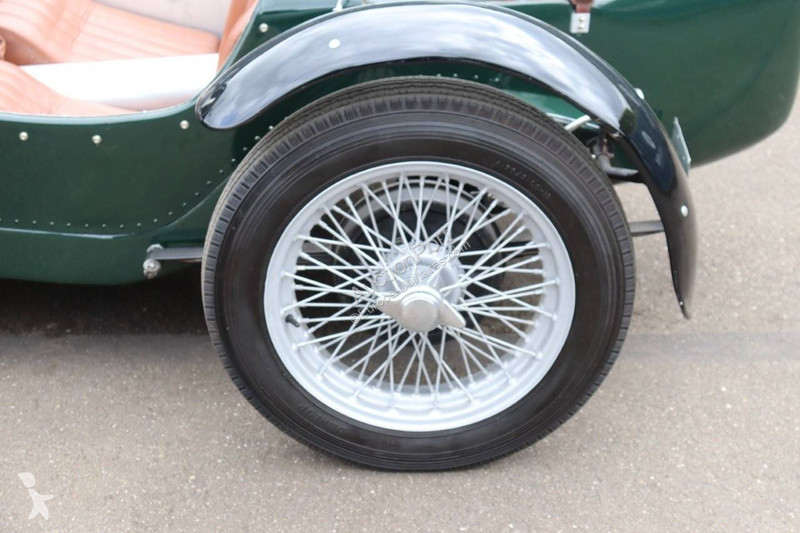 Véhicule utilitaire Chrysler  Roadster