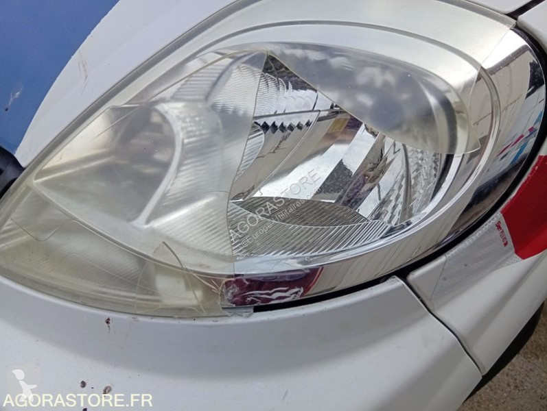 Véhicule utilitaire Renault TRAFIC