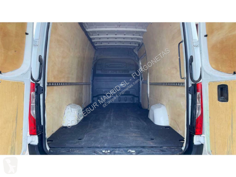 Autoutilitară Mercedes 314 CDI LARGO L 3.5T T....