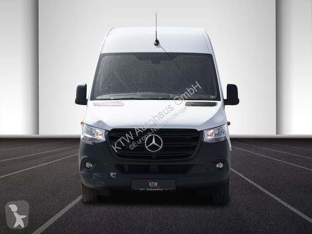 Autoutilitară Mercedes 317 CDI...