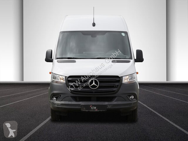 Autoutilitară Mercedes 317 CDI...