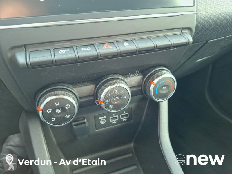 Véhicule utilitaire Renault Clio TCe 90