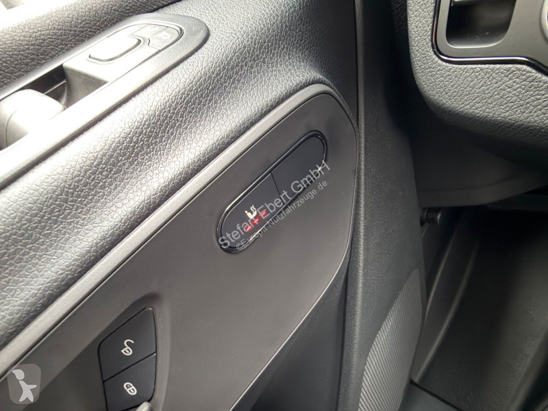 Véhicule utilitaire Mercedes 317 CDI 3665 9G...