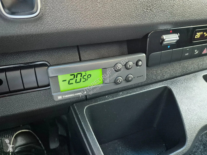 Mercedes 316 CDI Kuhlkoffer Thermoking V300MAX...