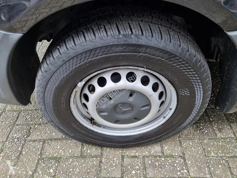 Furgoneta Mercedes 314 CDI L2H2/ AC/ Navi/...