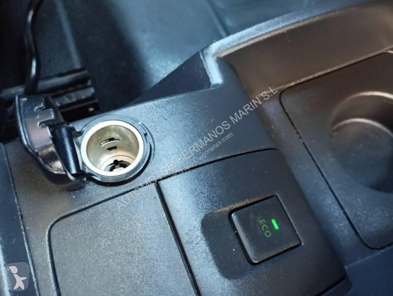 عربة نفعية Renault