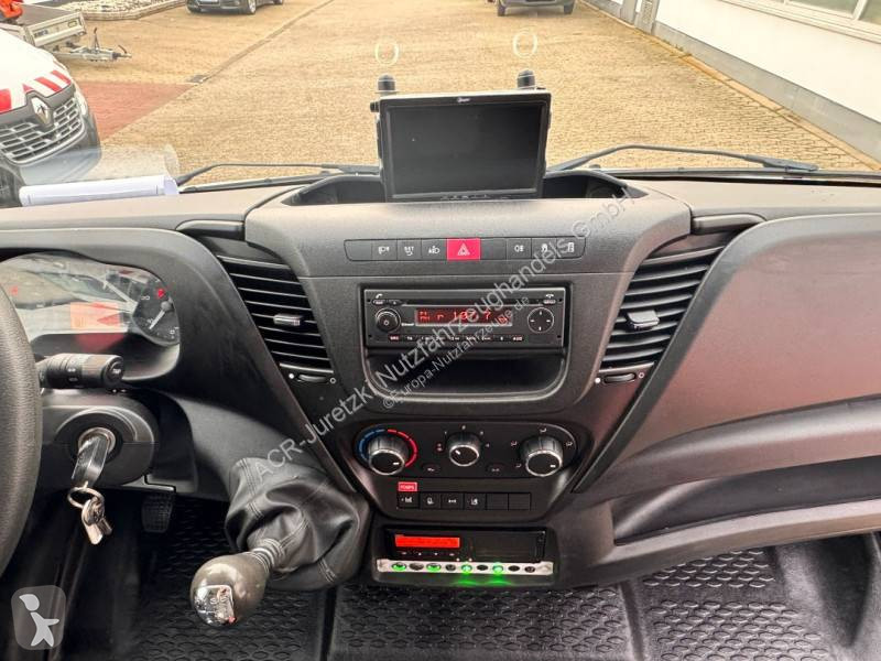 Samochód dostawczy Iveco