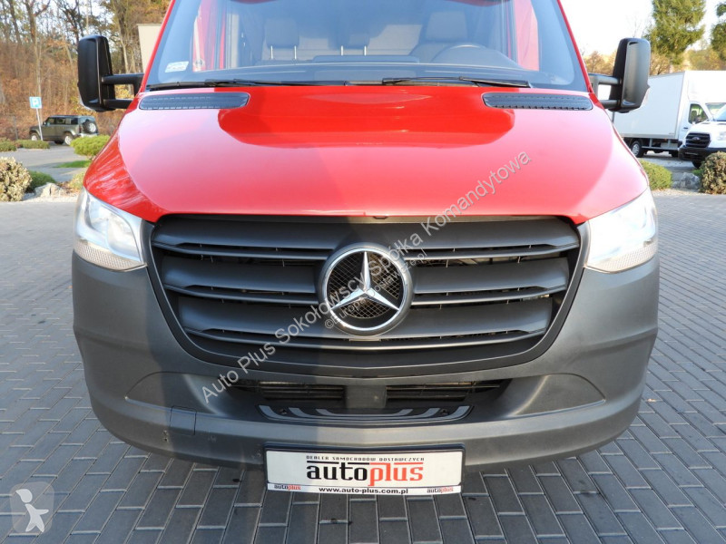 عربة نفعية Mercedes 23C16 DAILY