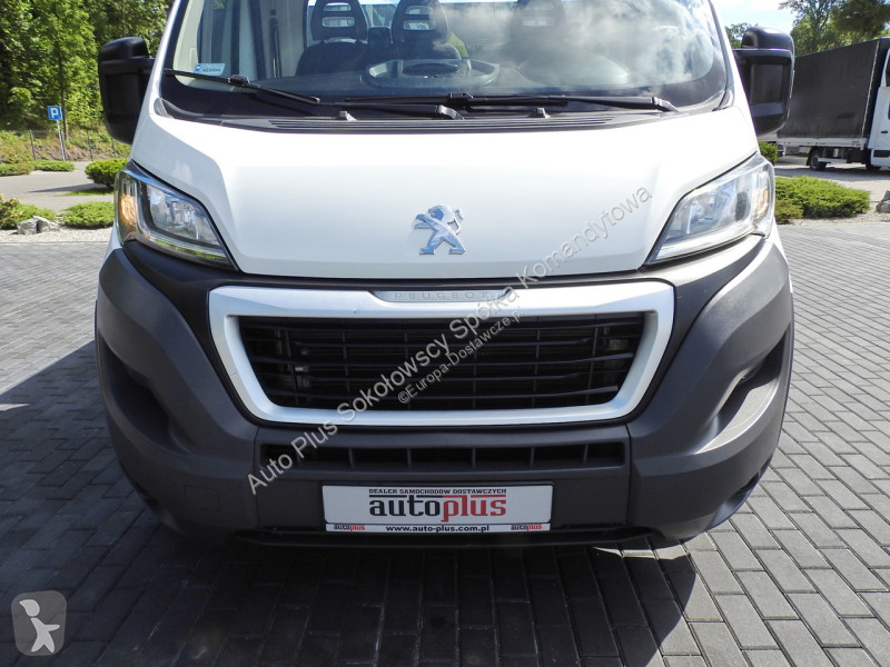 Samochód dostawczy Peugeot  BOXER