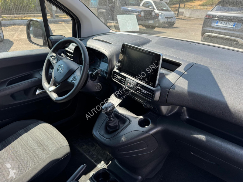 Véhicule utilitaire Opel