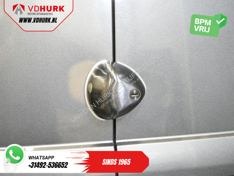 Véhicule utilitaire Ford 1.5 TDCI 100 pk Trend...