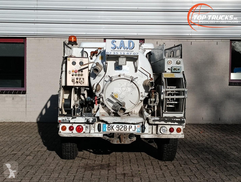 Samochód dostawczy Land Rover 130 4x4 -2.4 TD -...