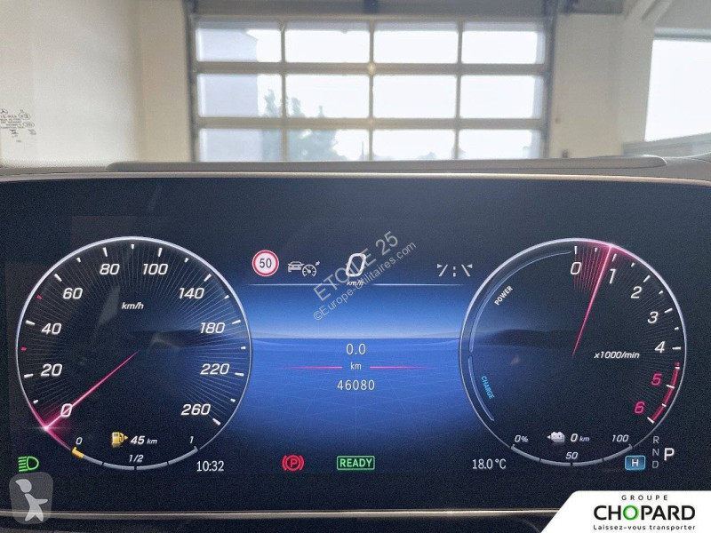 Лекотоварен автомобил Mercedes GLC Coupe 300 de...