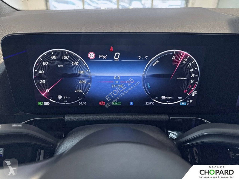 Лекотоварен автомобил Mercedes GLA 250 e Hybrid...