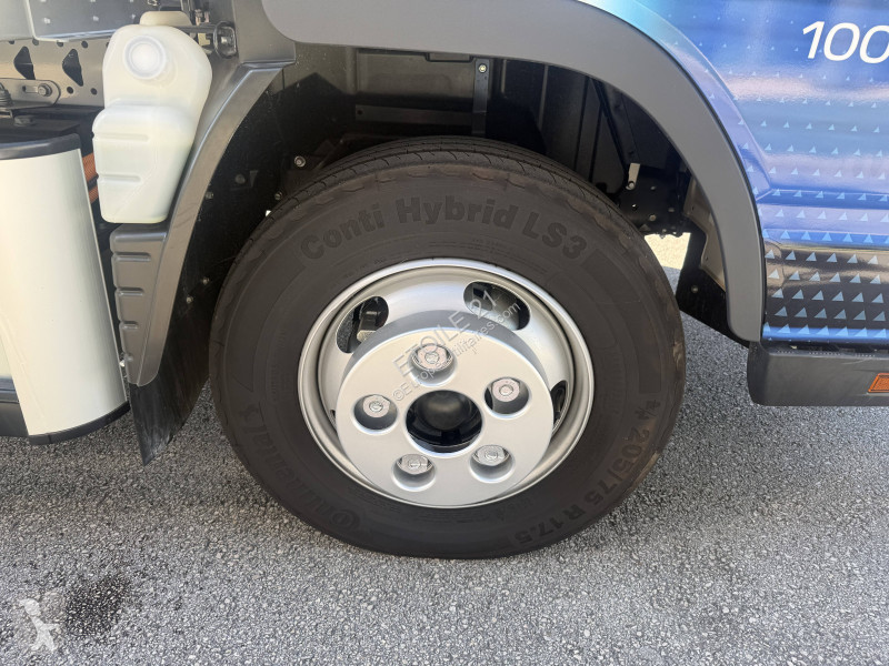 عربة نفعية Fuso 4C15NT1E34T1F 4x2 2023