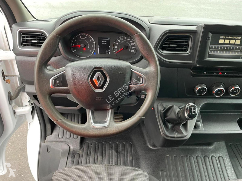 عربة نفعية Renault MASTER 130