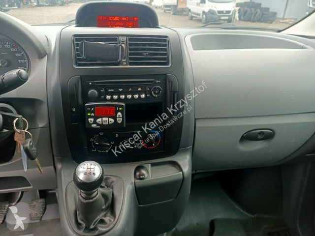 عربة نفعية Peugeot Refrigerated 130KM 2 Power