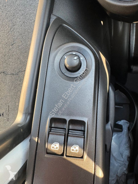 Furgoneta Iveco 35S16 HA8...
